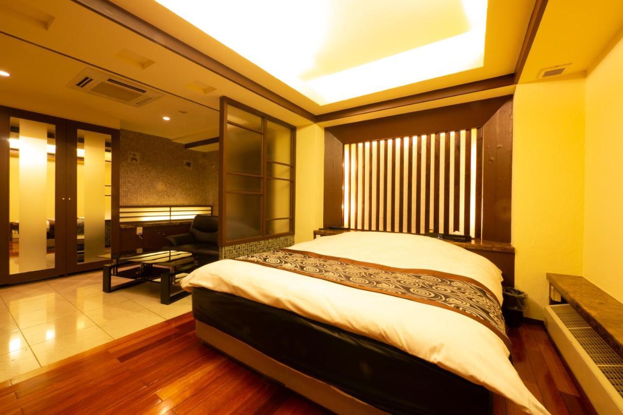 Hotel Rplus日高 (Adults Only) Hidaka  Екстериор снимка