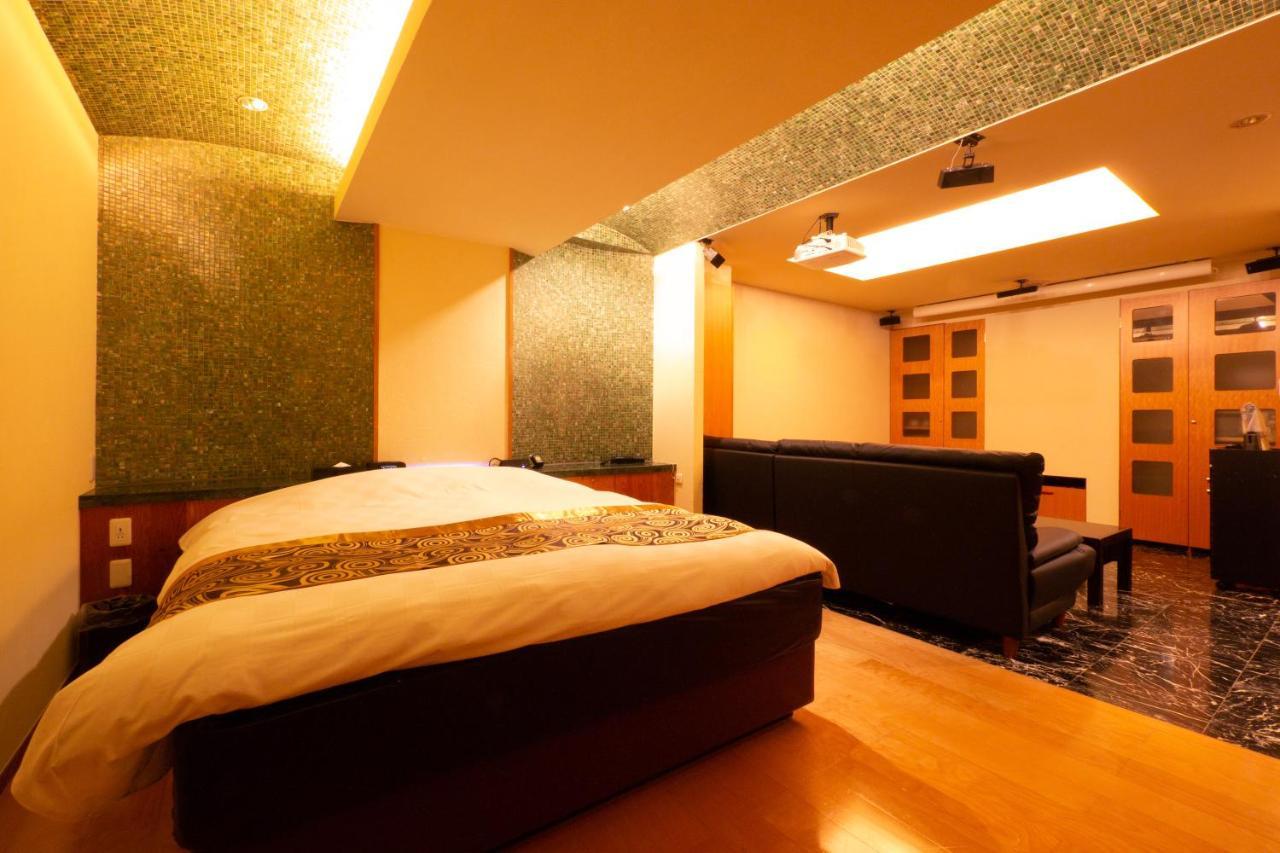 Hotel Rplus日高 (Adults Only) Hidaka  Екстериор снимка