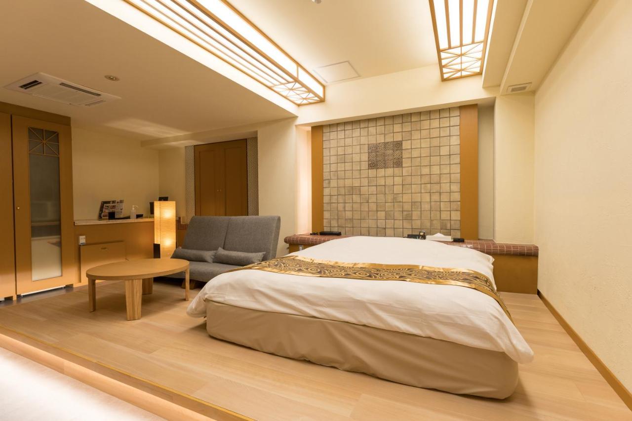 Hotel Rplus日高 (Adults Only) Hidaka  Екстериор снимка